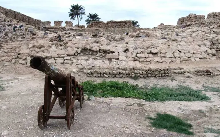 معماری قلعه پرتغالی‌ها