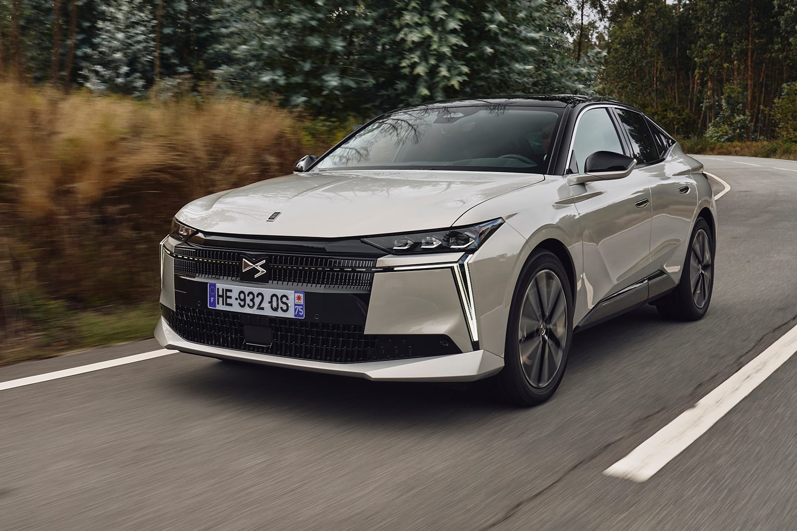 چرخ‌ها و تایرهای DS No4 E-Tense