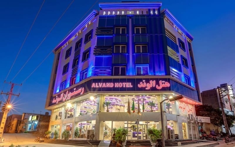 نمای هتل الوند ۱ قشم