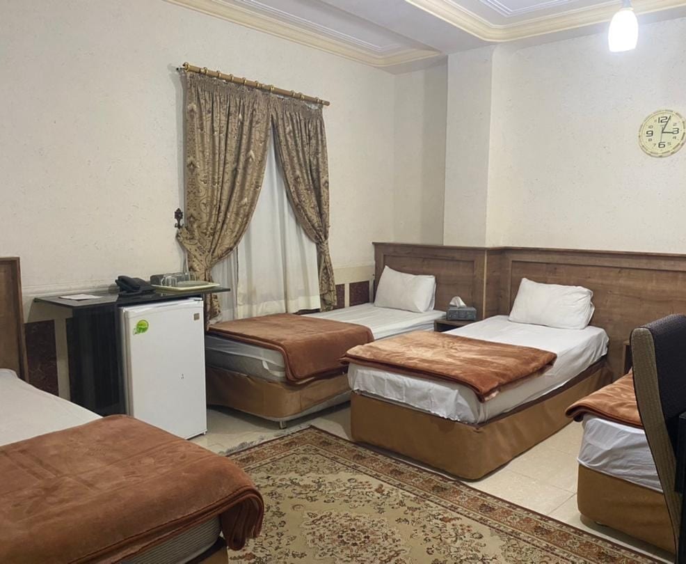 اتاق چهارتخته هتل آسماری قشم