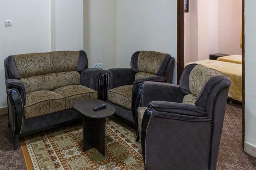 نمای ساختمان هتل سما ۲ قشم