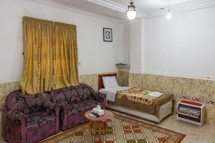 سرویس بهداشتی و حمام هتل آپارتمان شادناز ۱ قشم