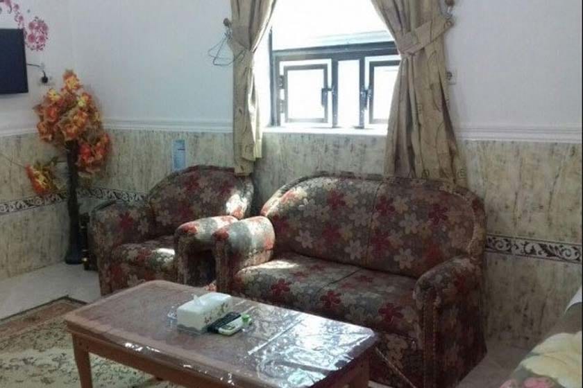 سوئیت پنج‌تخته هتل آپارتمان شادناز ۱ قشم