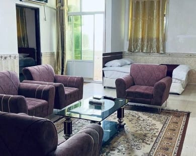 سوئیت پنج‌نفره هتل آپارتمان شادناز ۲ قشم
