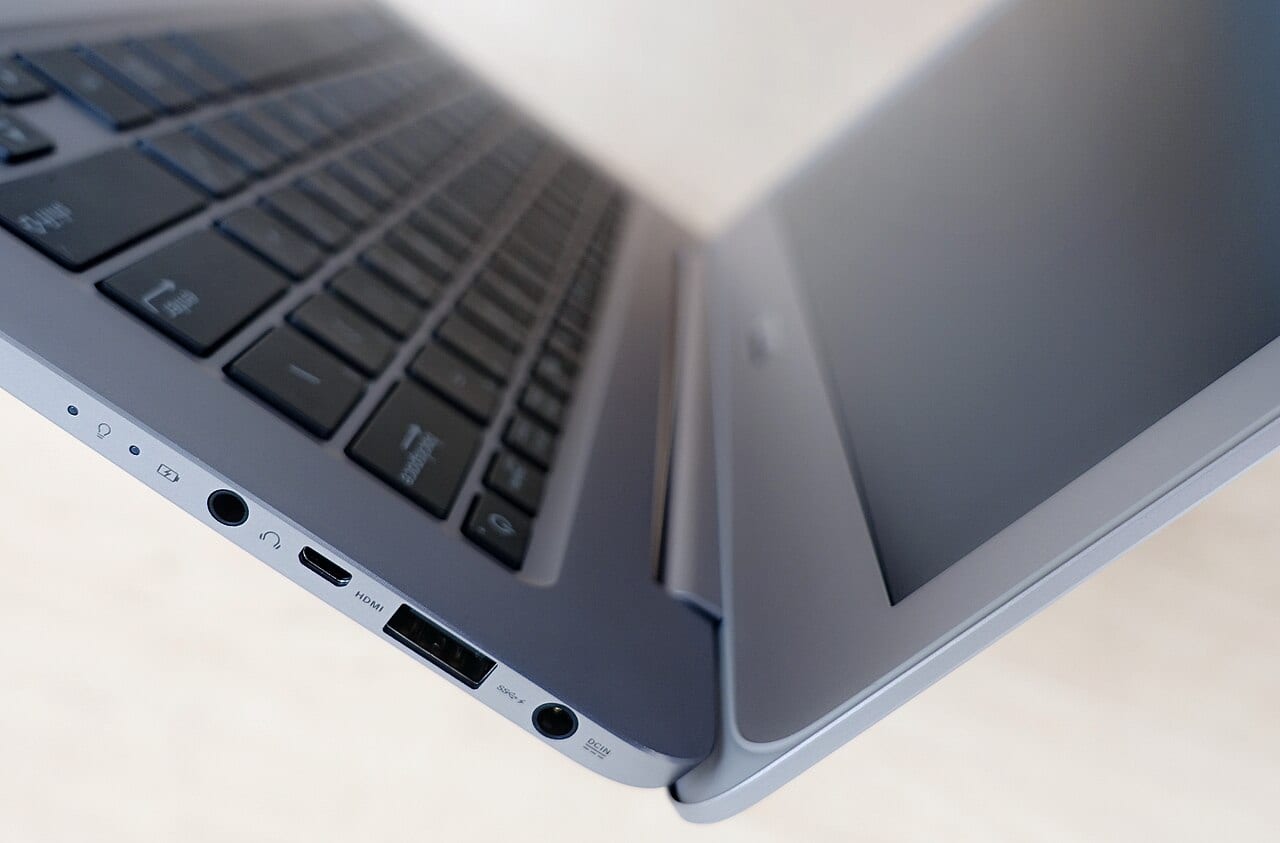 ایسوس زن‌بوک UX430 – Core i7 / 16GB / 512GB