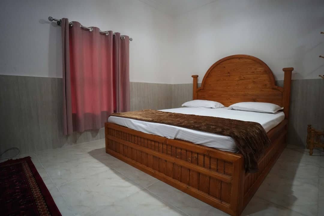 صبحانهٔ سنتی و سفرهٔ پذیرایی در بوم‌گردی میرزا قشم