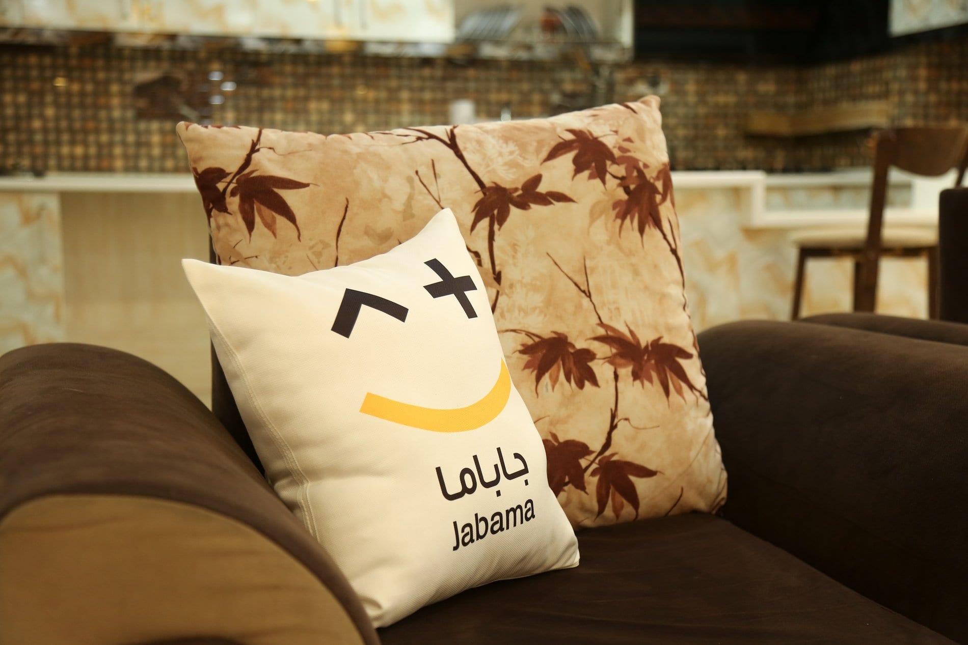 سرویس بهداشتی فرنگی در آپارتمان دوخوابهٔ سام قشم