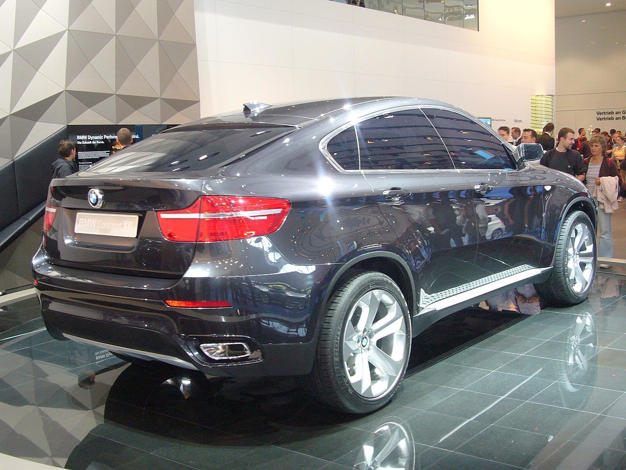 بی‌ام‌و X6