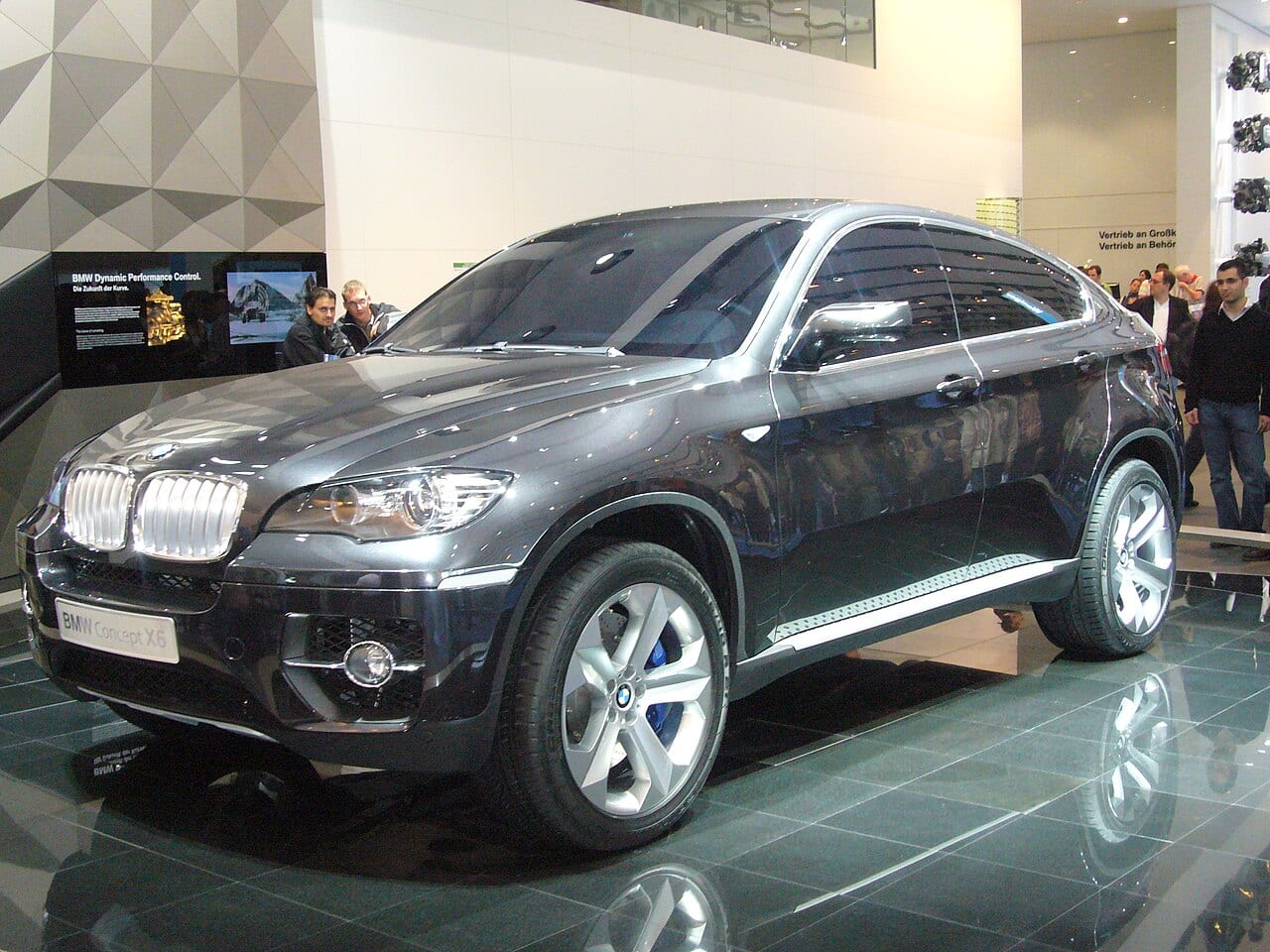 بی‌ام‌و X6