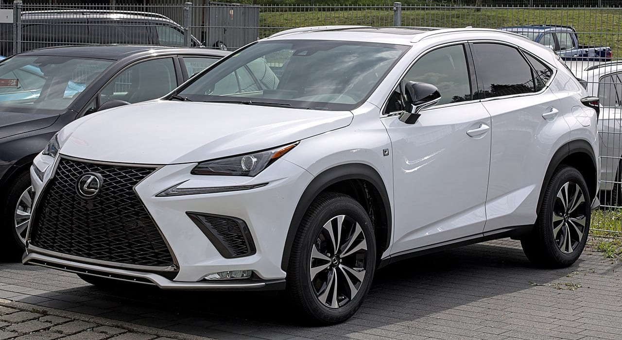 لکسوس NX