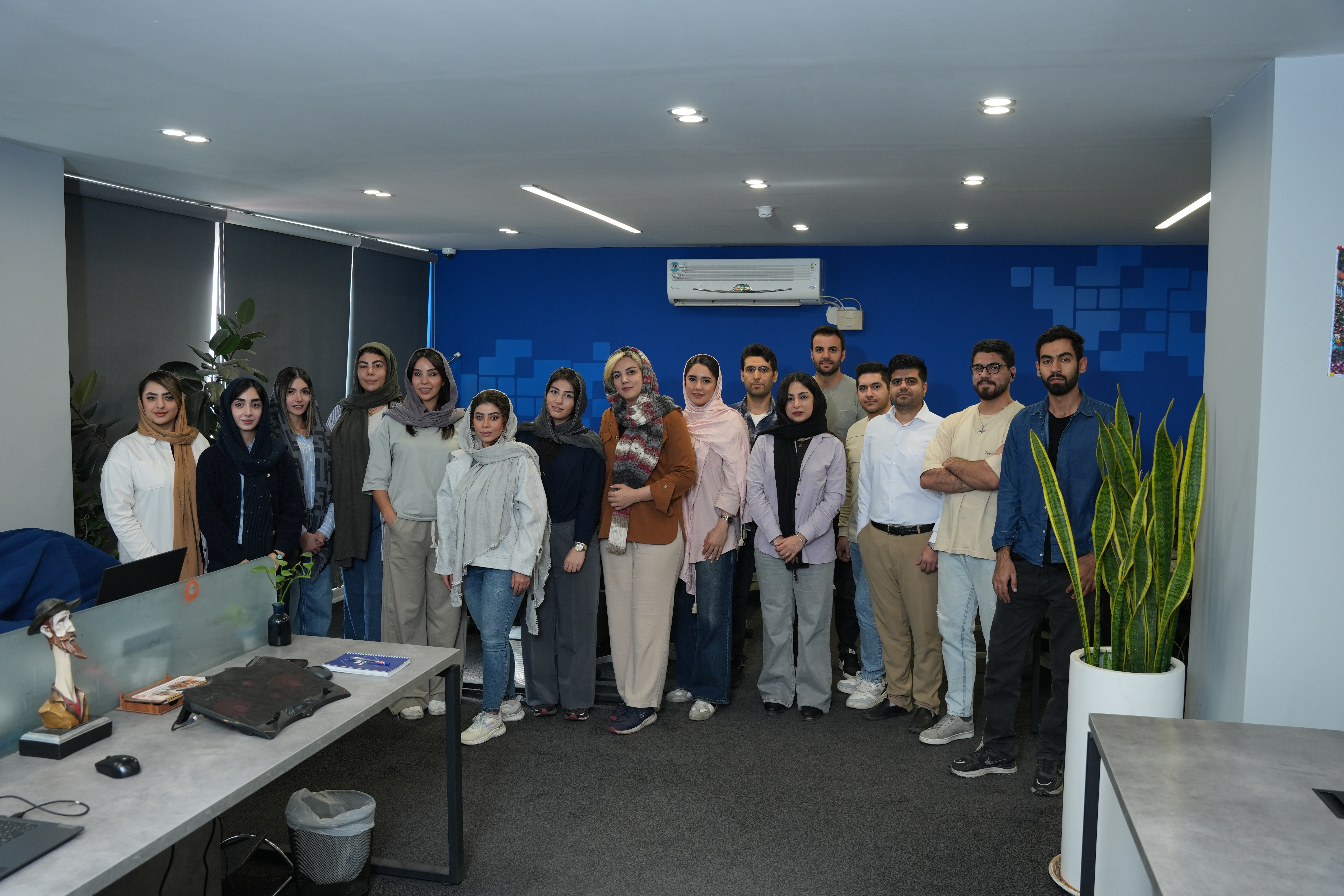 دپارتمان پشتیبانی مشتریان