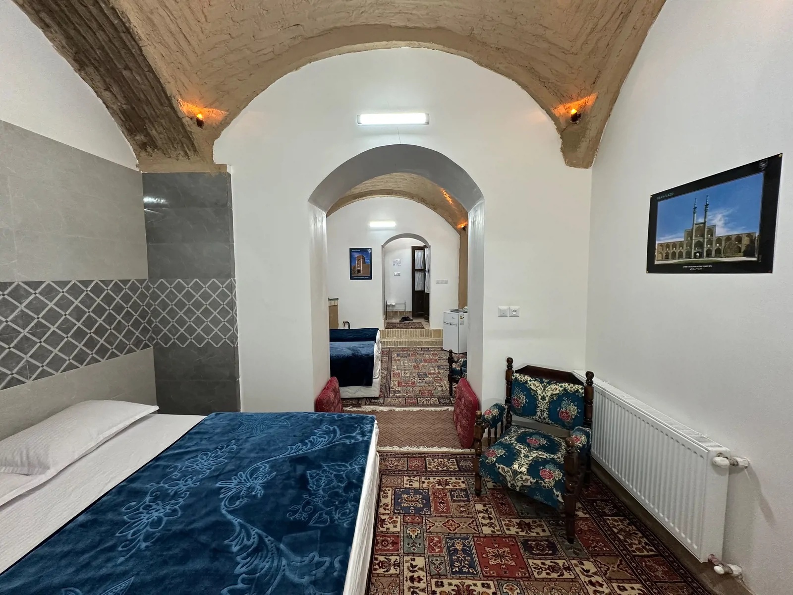 نیلوفرآبی (اتاق 3)