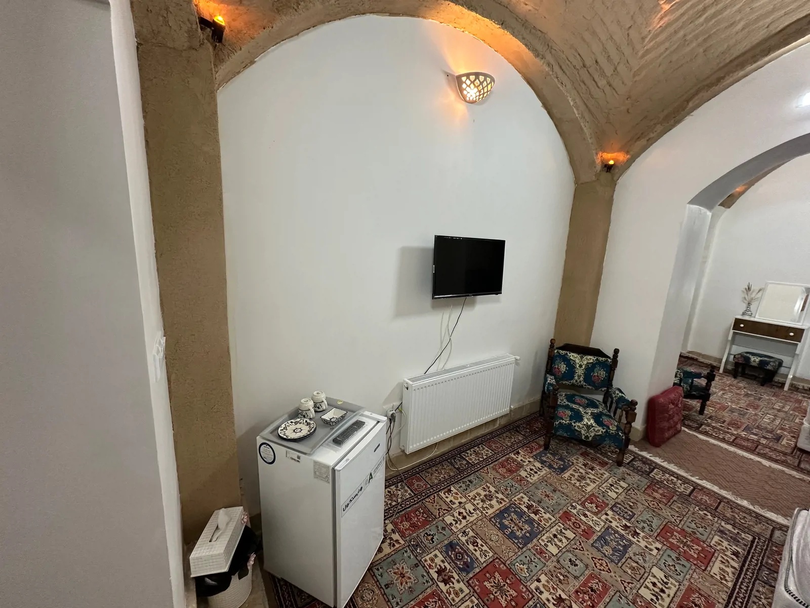 نیلوفرآبی (اتاق 3)