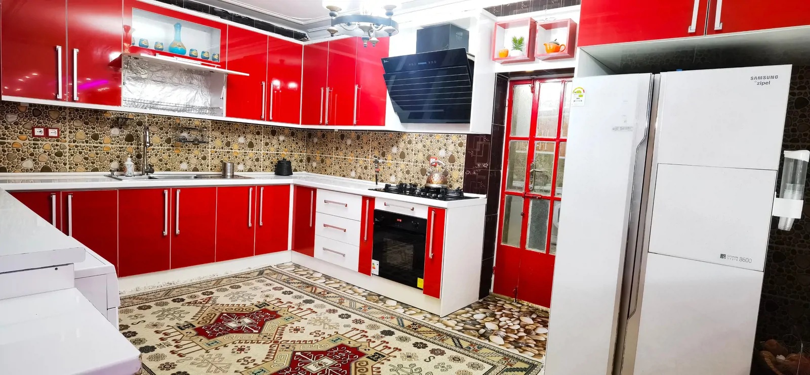 استخردار آبگرم لاکچری گرینلند