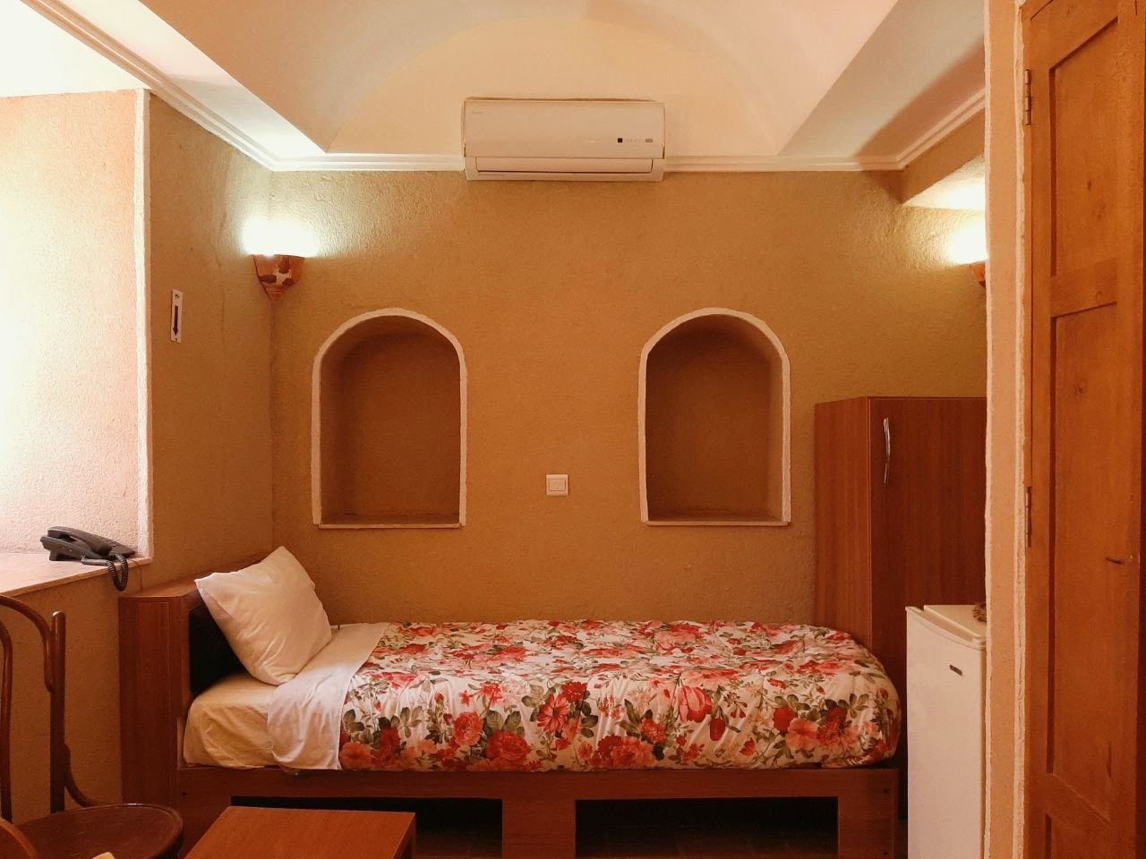 خانه سه نیک ( میترا )