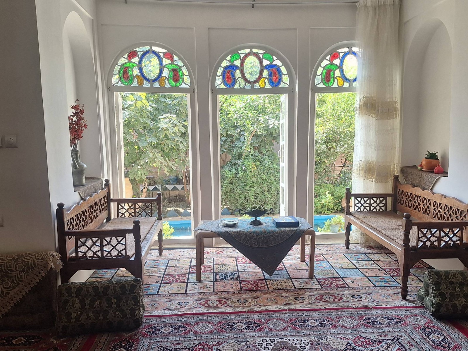 اجاره بوم گردی عمارت بانو - واحد سه دری یزد