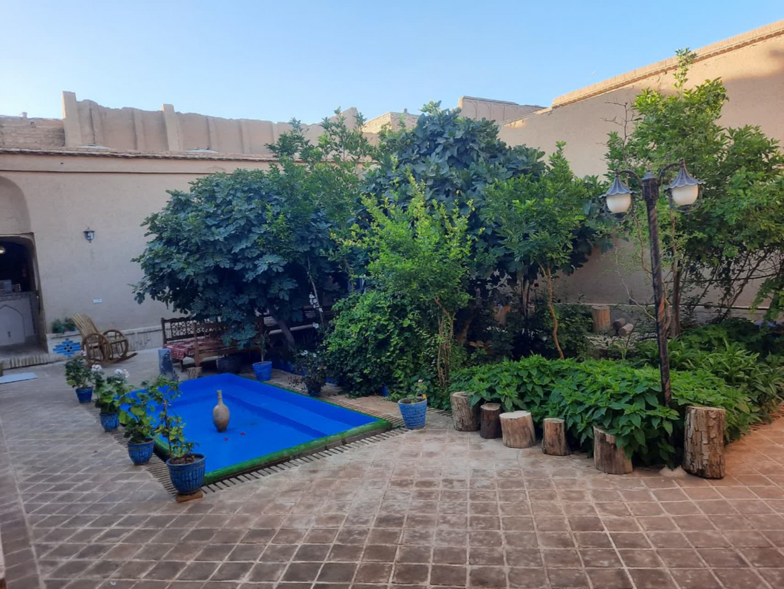 اجاره بوم گردی عمارت بانو - واحد سه دری یزد