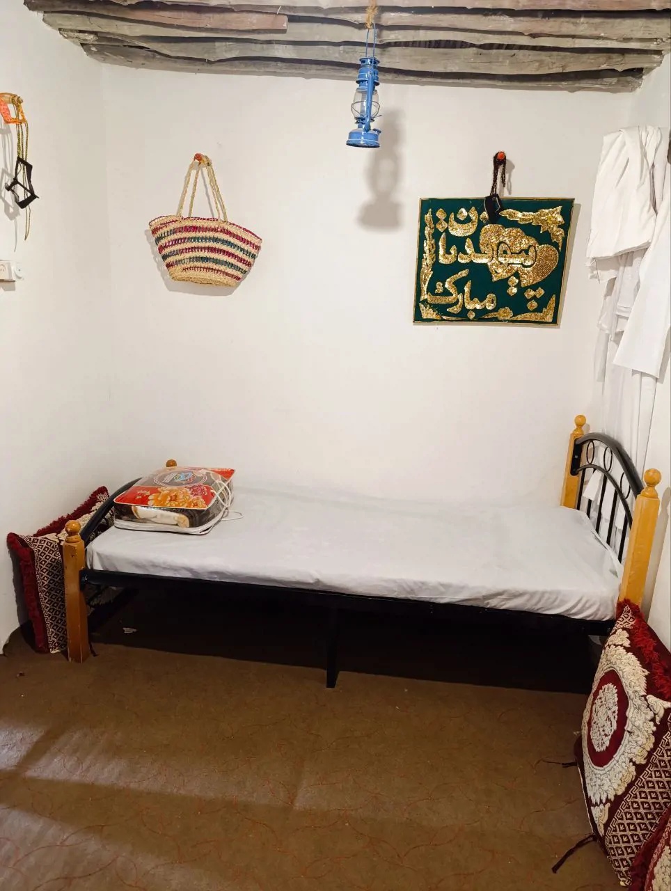 ناخدا علی (اتاق گل یاسمین)