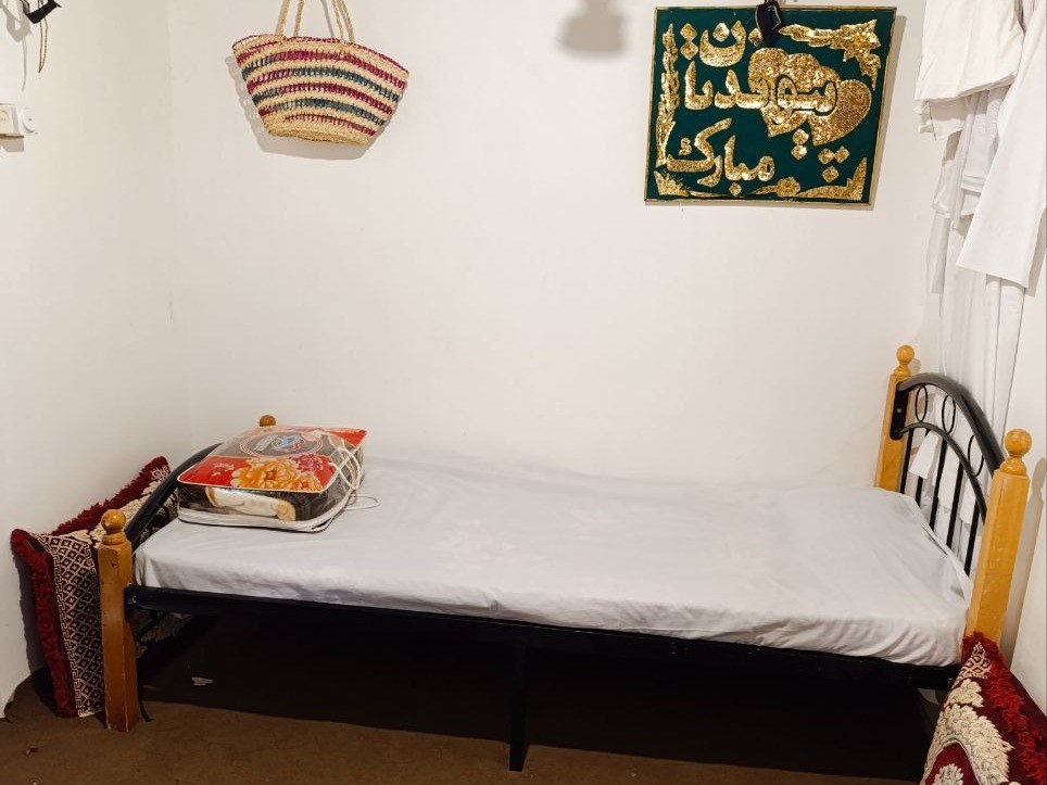 ناخدا علی (اتاق گل یاسمین)