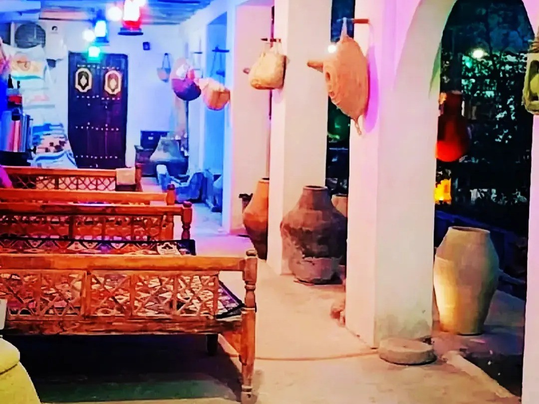 ناخدا علی (اتاق گل یاسمین)