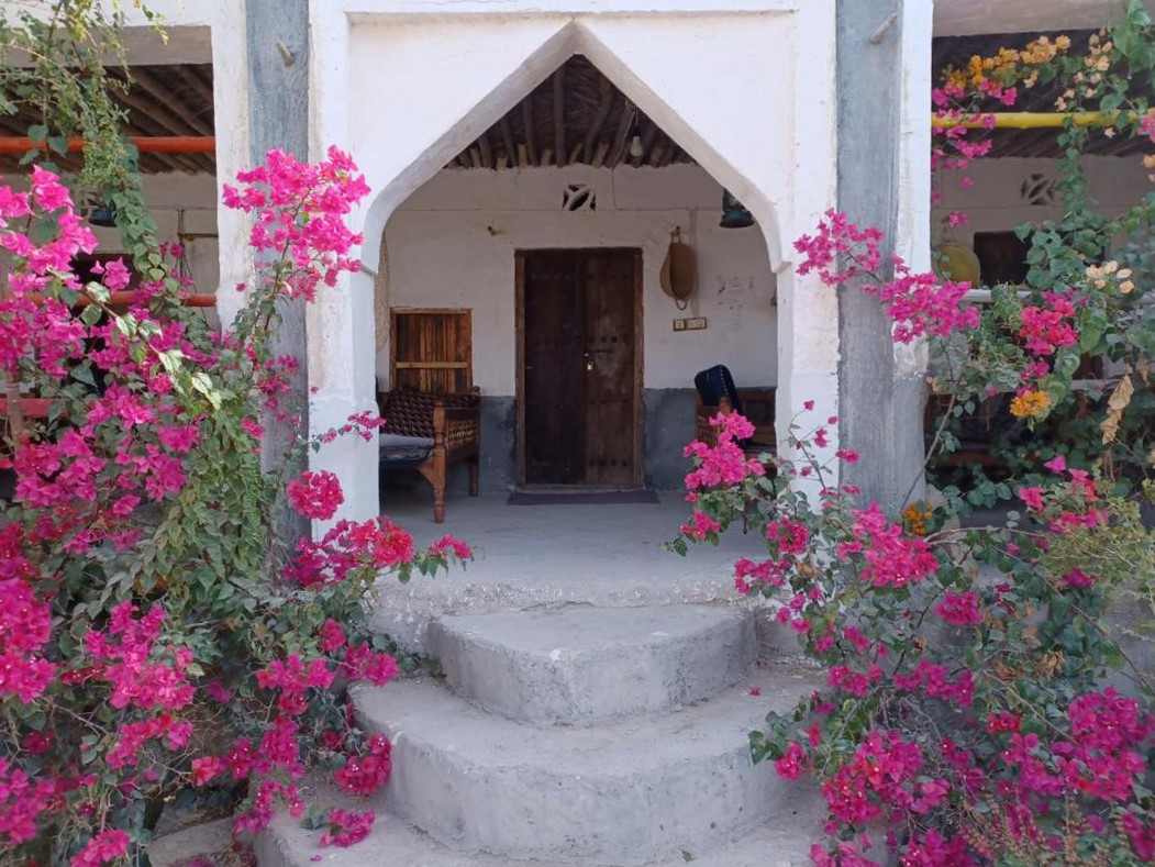 ناخدا علی (اتاق گل یاسمین)