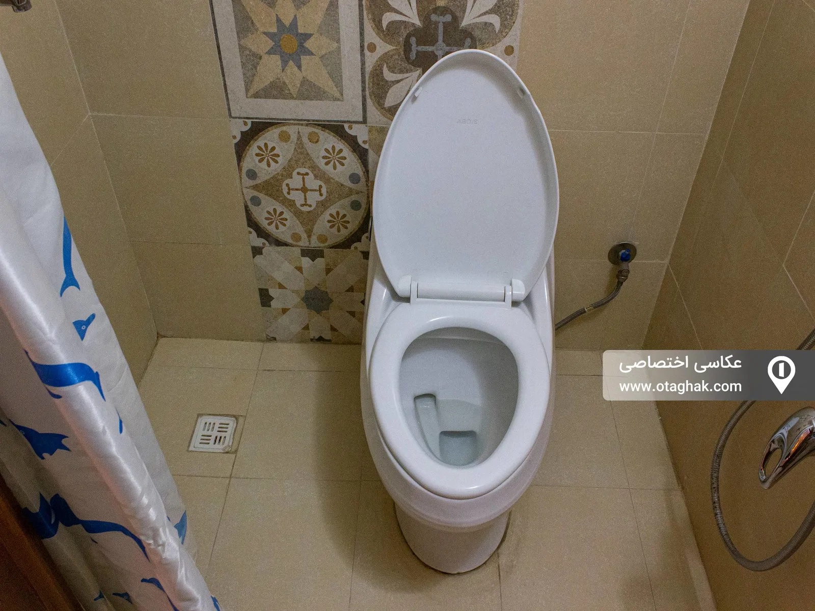 خانه سه نیک ( اسفندیار )