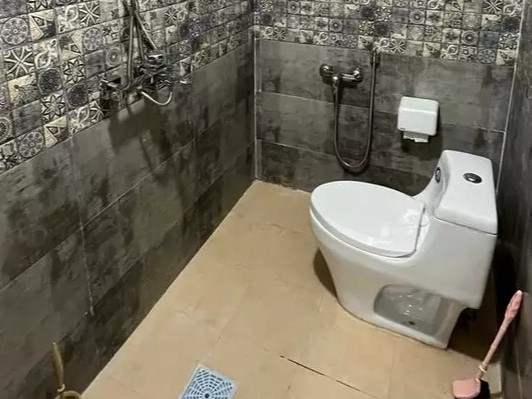 بوم گردی چی چی کا - واحد غولک