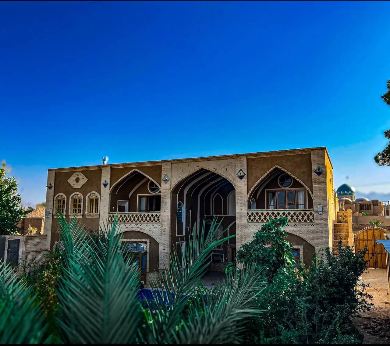 بوم گردی عمارت مهربانو - واحد مهر بانو