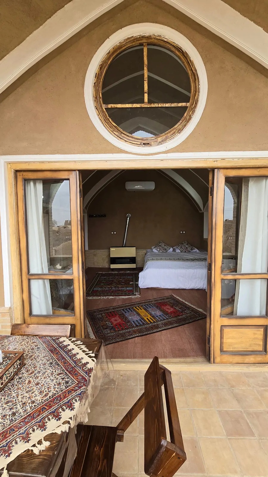 بوم گردی عمارت مهربانو - واحد مهر بانو