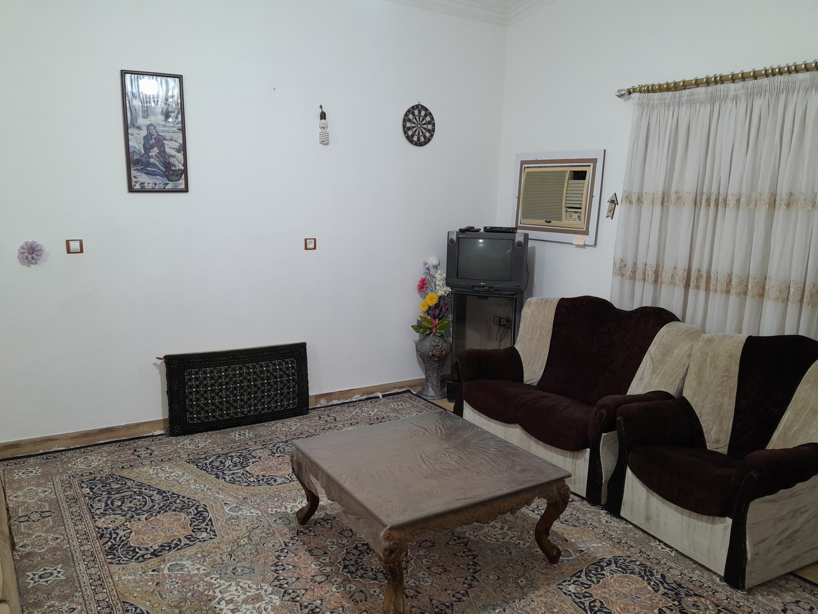 سوئیت اپارتمان شقایق ۲
