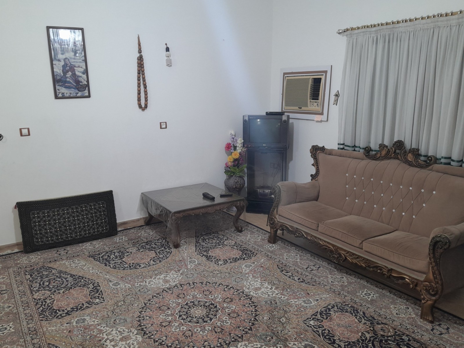 سوئیت اپارتمان شقایق ۲