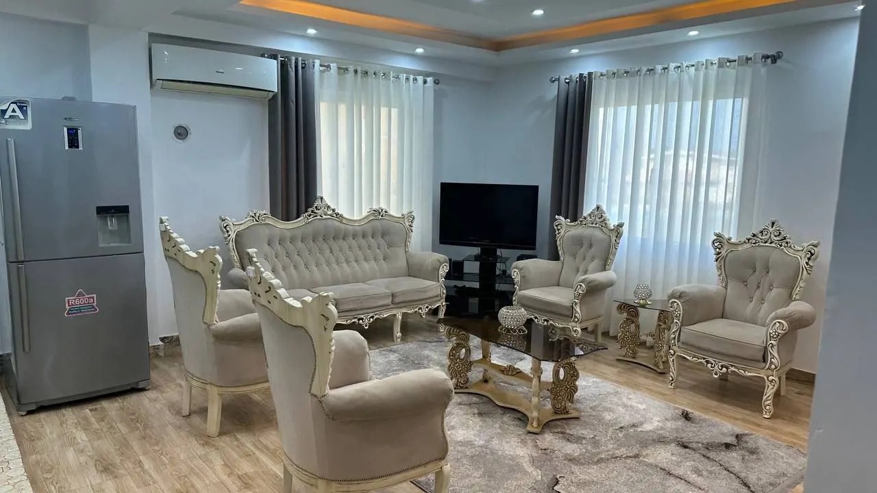 استخردار آبگرم نیکا