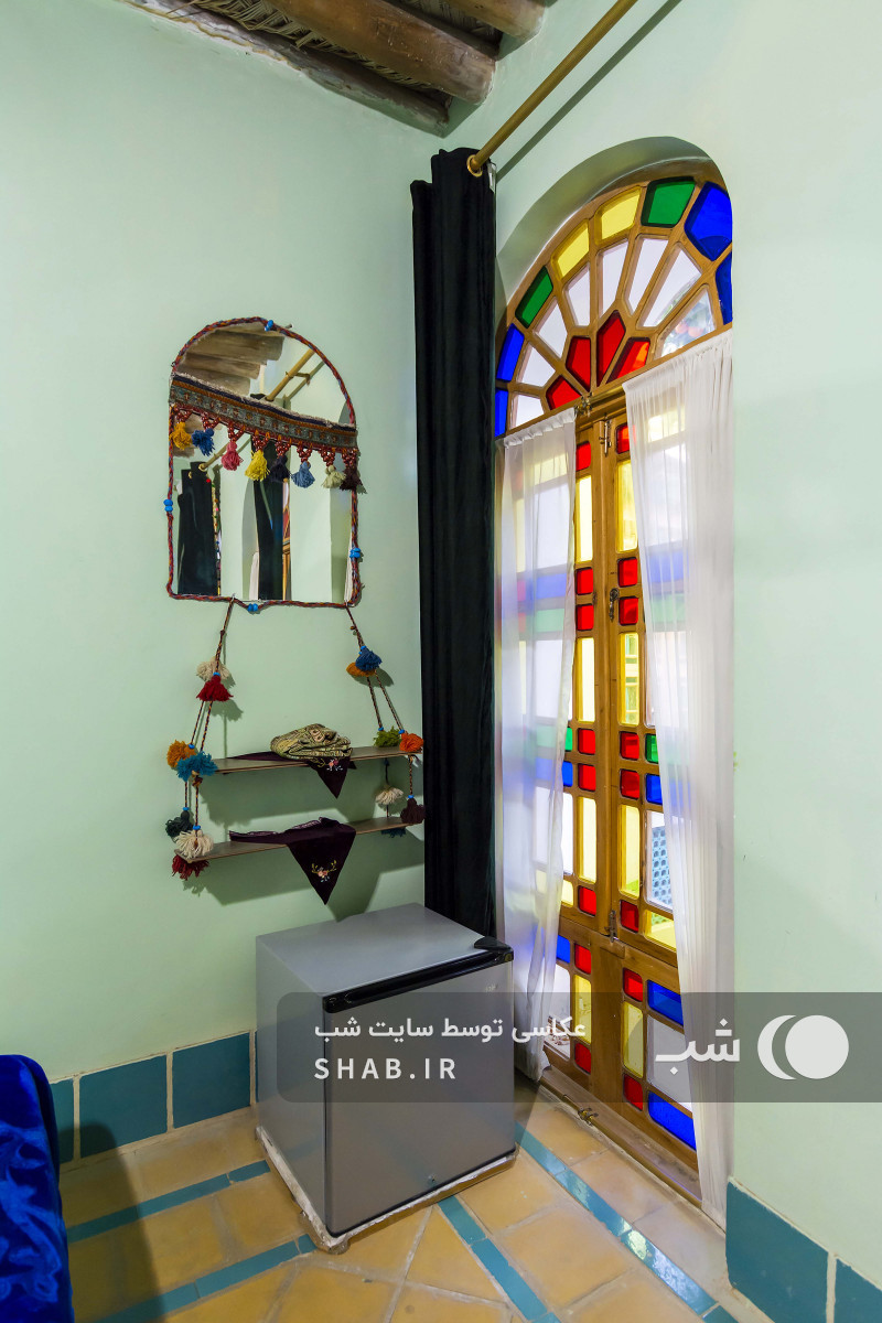 اقامتگاه "عمارت هفت رنگ" اتاق هفت پیچ