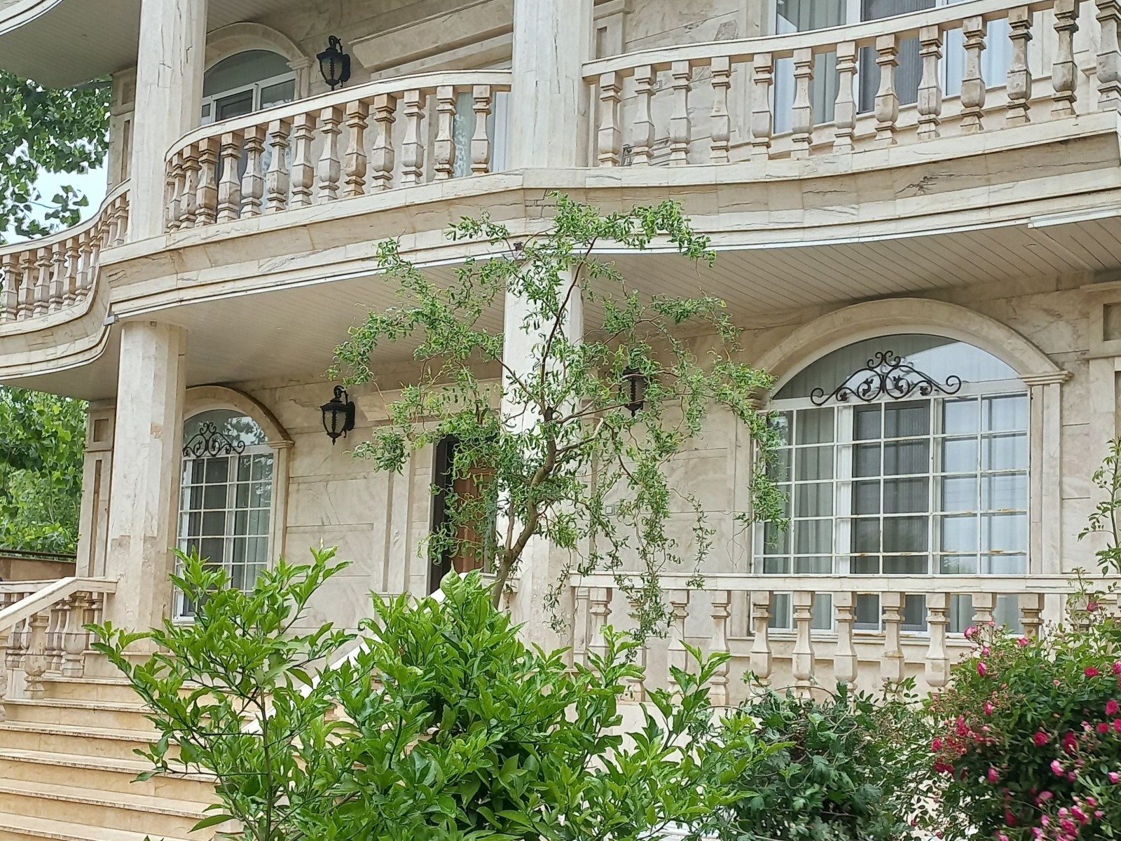 عمارت سه خوابه دوبلکس زیبا در چمخاله