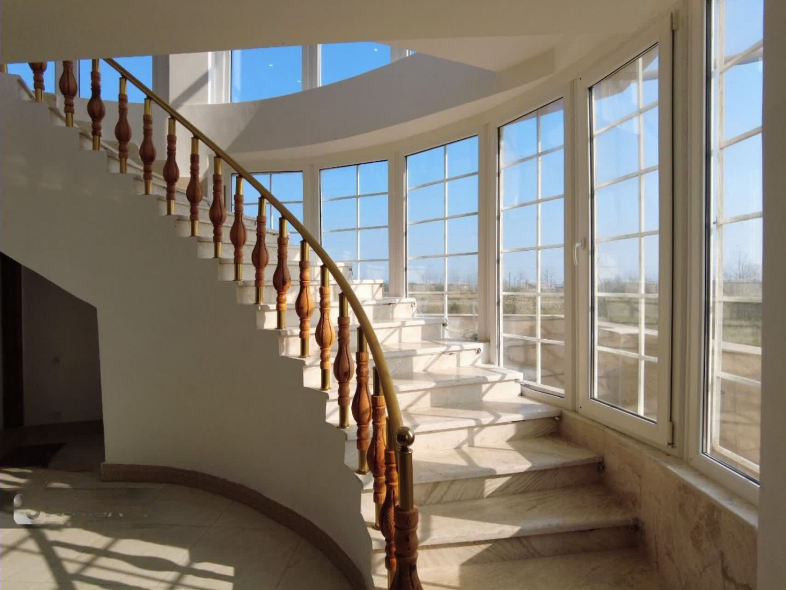 عمارت سه خوابه دوبلکس زیبا در چمخاله