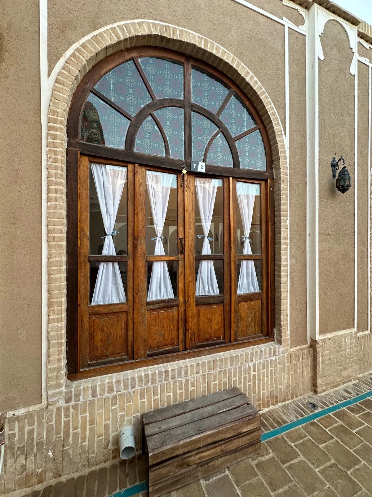 نیلوفرآبی (اتاق 2)