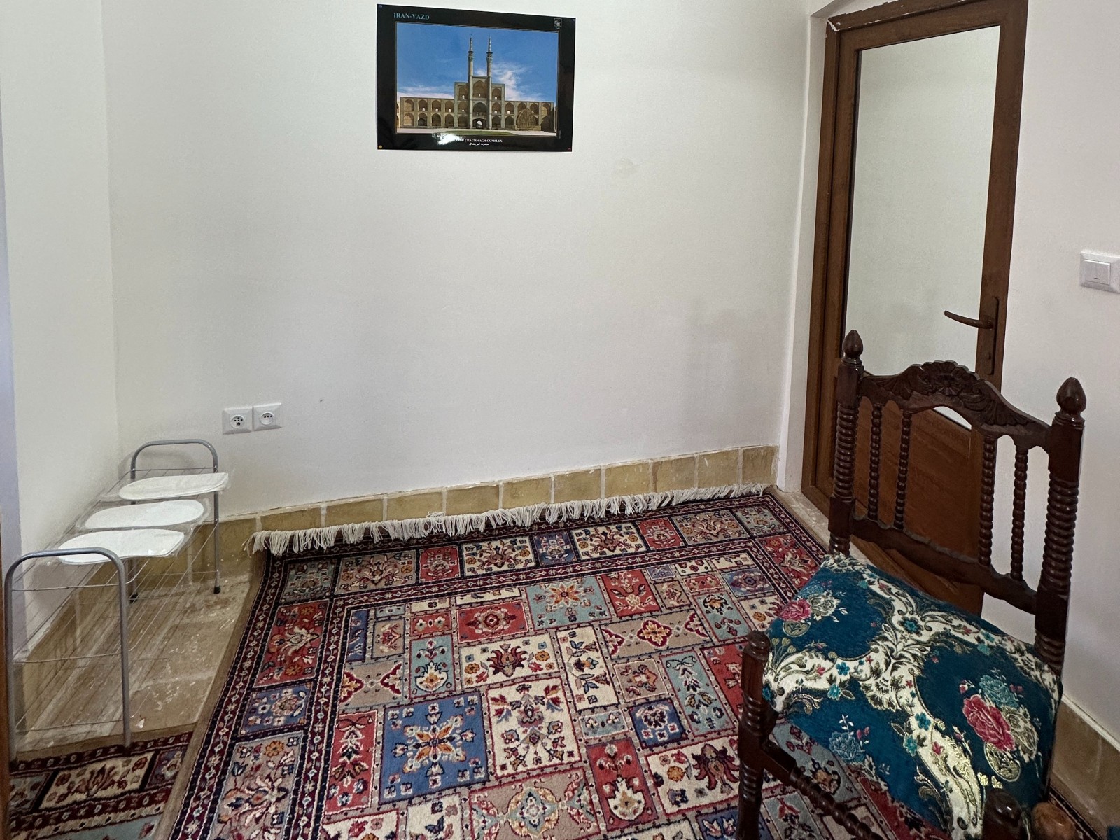 نیلوفرآبی (اتاق 2)
