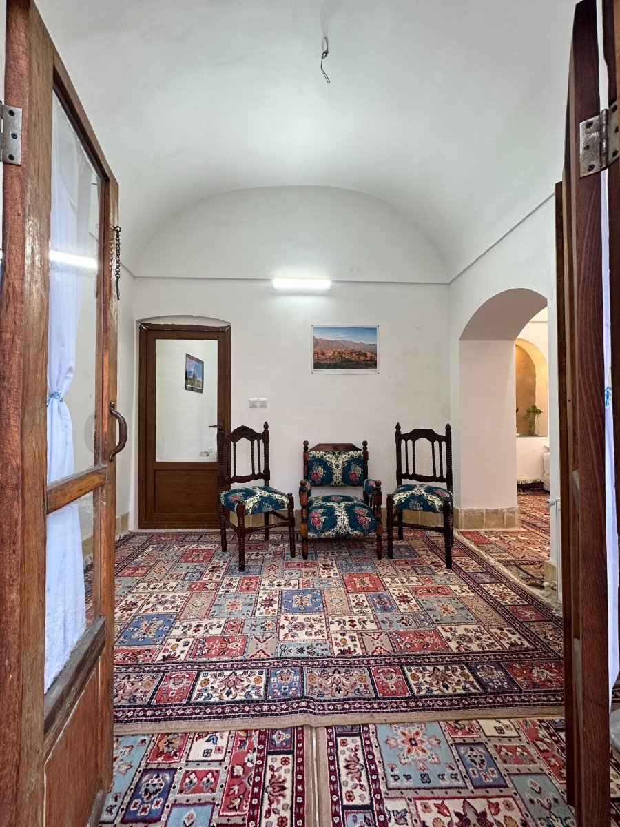 نیلوفرآبی (اتاق 2)