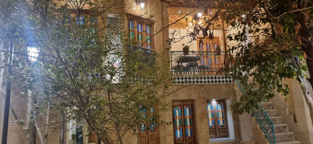 اقامتگاه سنتی نعمت الهی - طاق ستاره - واحد لاله