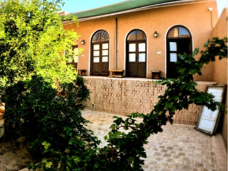 اقامتگاه بومگردی کاهگلی (اتاق خاتون)