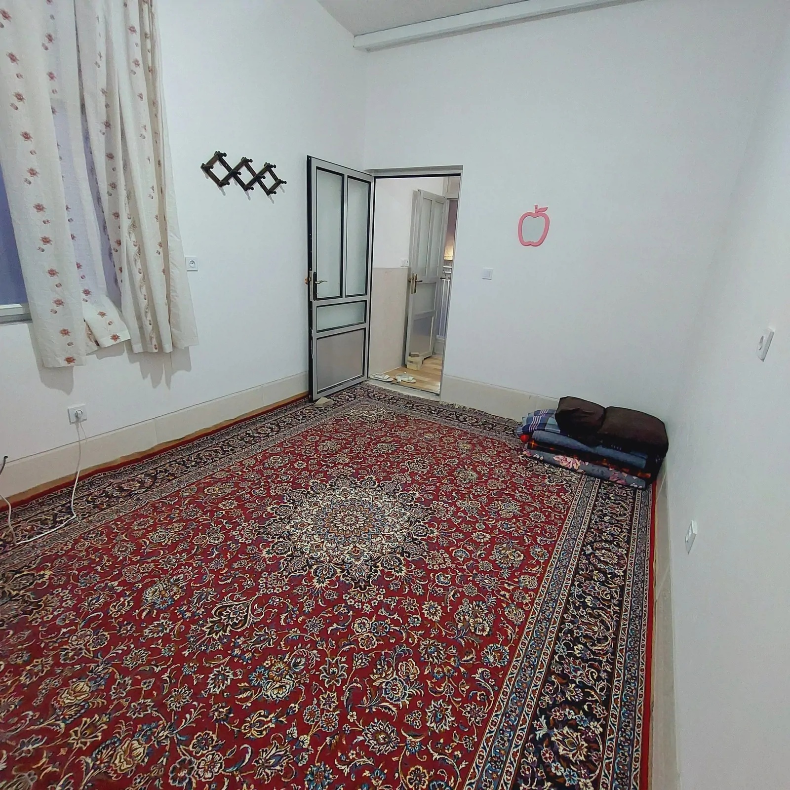شمس العماره (اتاق نظام الدین بیگ 1)