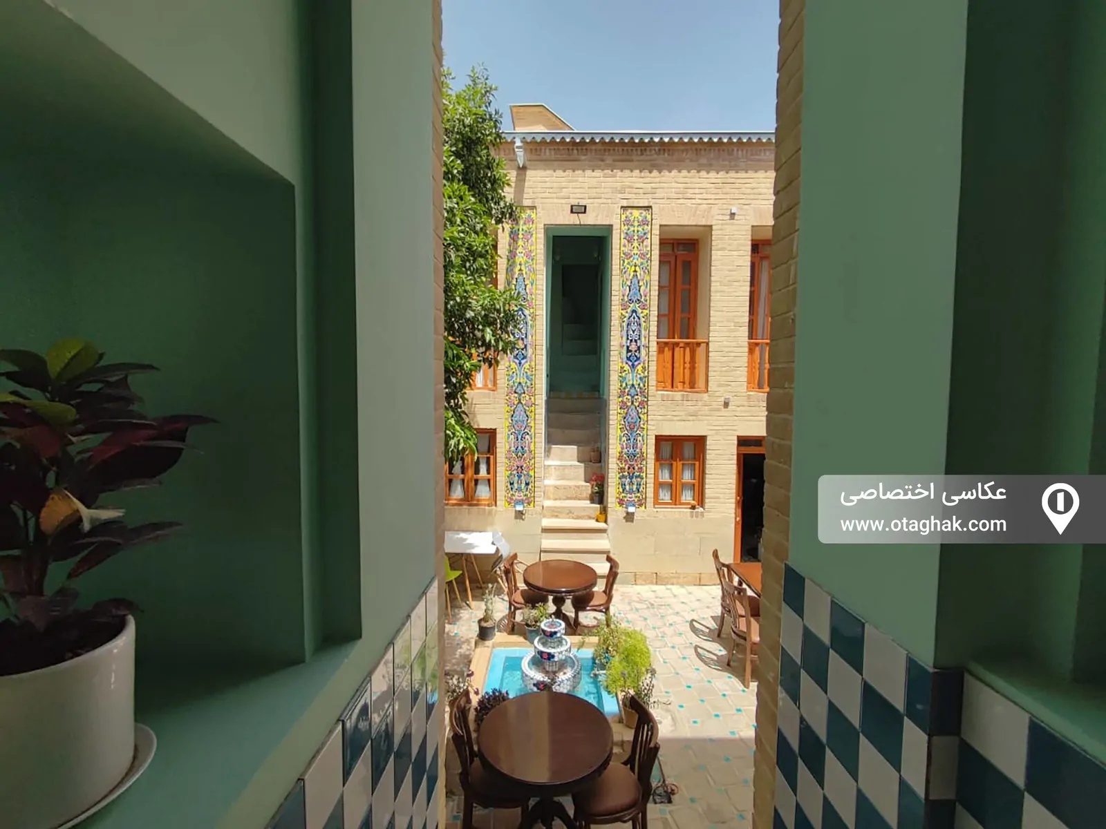 آیدا بانو ( اتاق سبز )