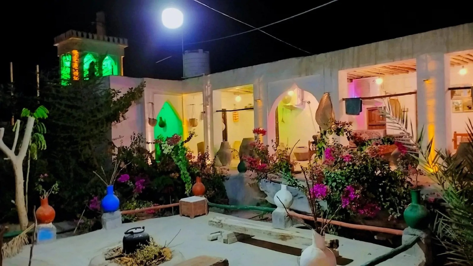 ناخدا علی (اتاق جنگل حرا)
