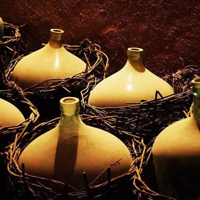 اقامتگاه بومگردی "رستم" اتاق مروارید