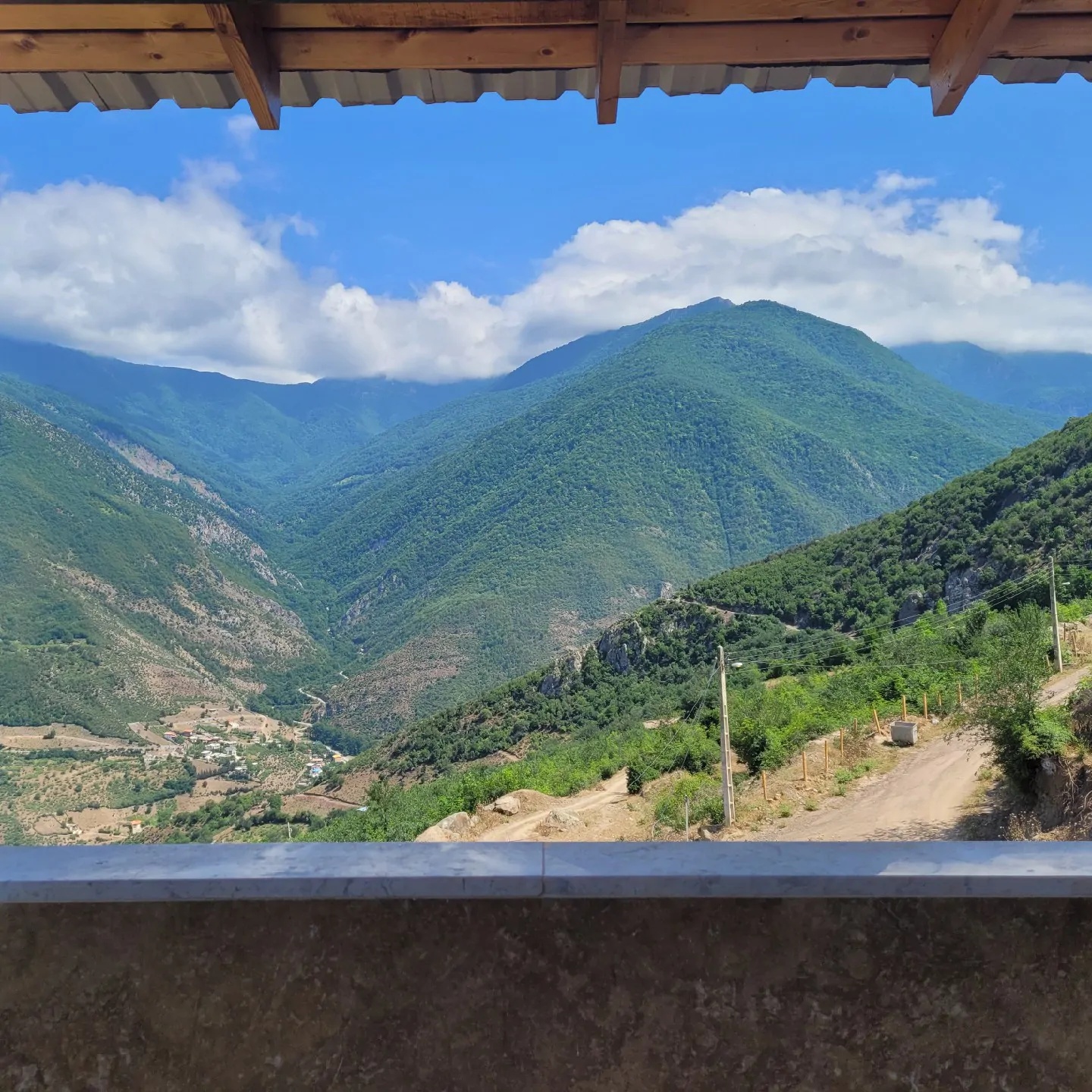 یک خوابه جنگلی سنگسی