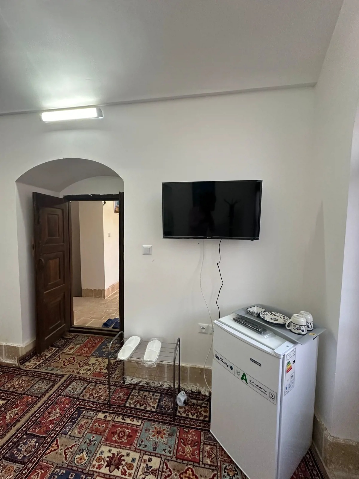 نیلوفرآبی (اتاق 1)