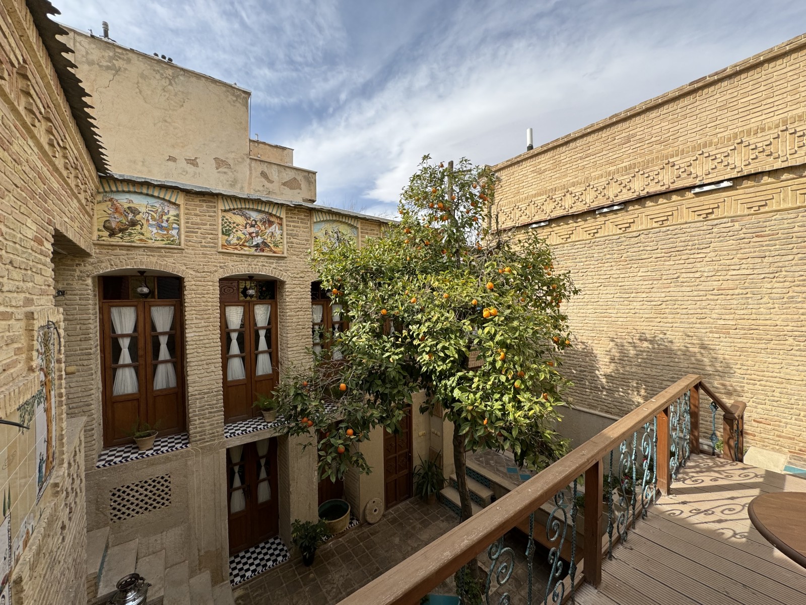 جانان (شور) با صبحانه رایگان