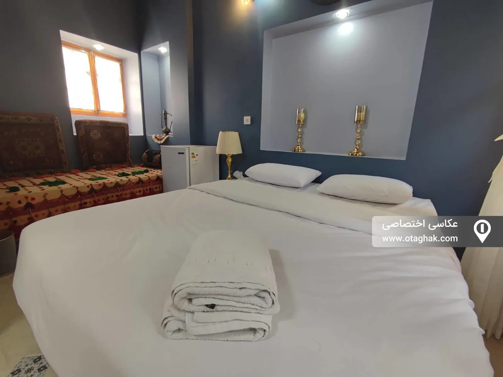 آیدا بانو (اتاق آبی)