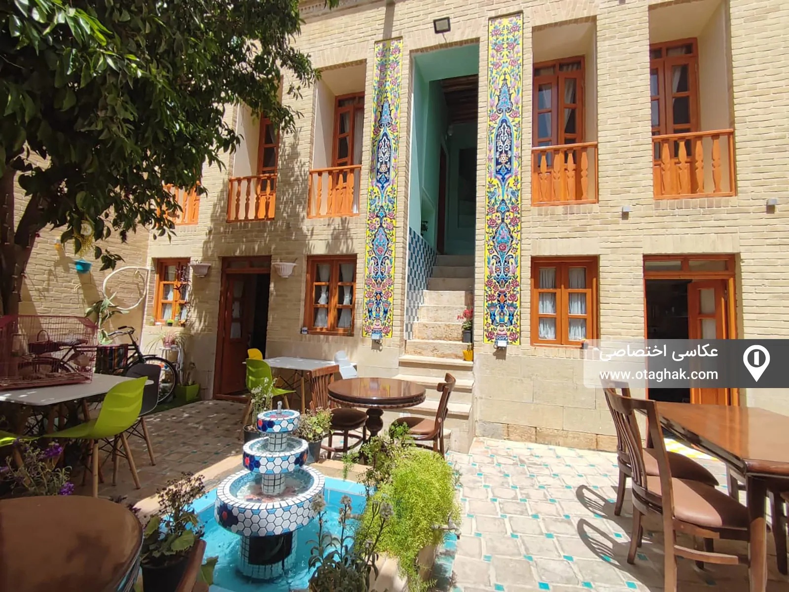 آیدا بانو (اتاق آبی)