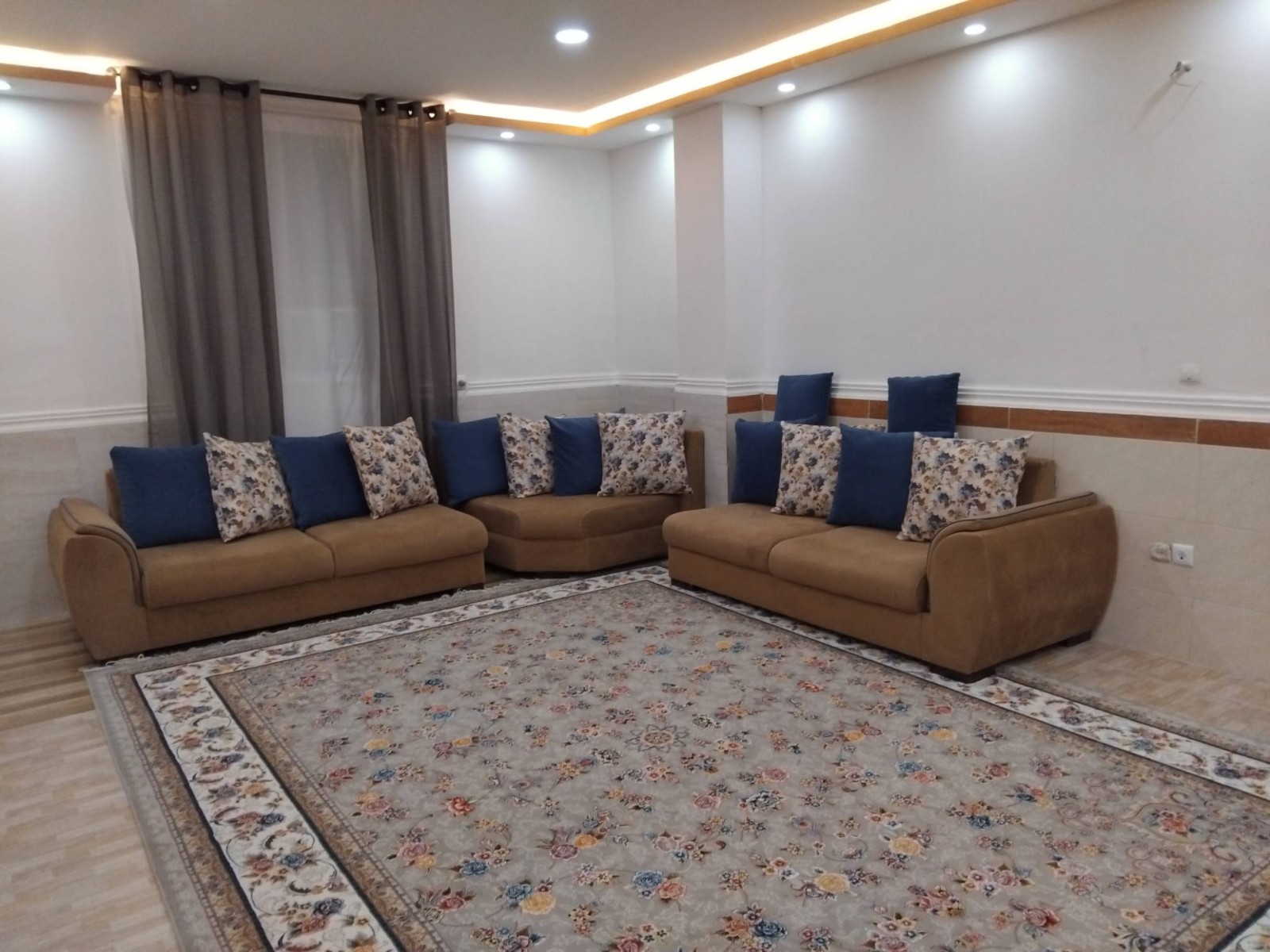 واحد آپارتمانی تک خواب در قشم